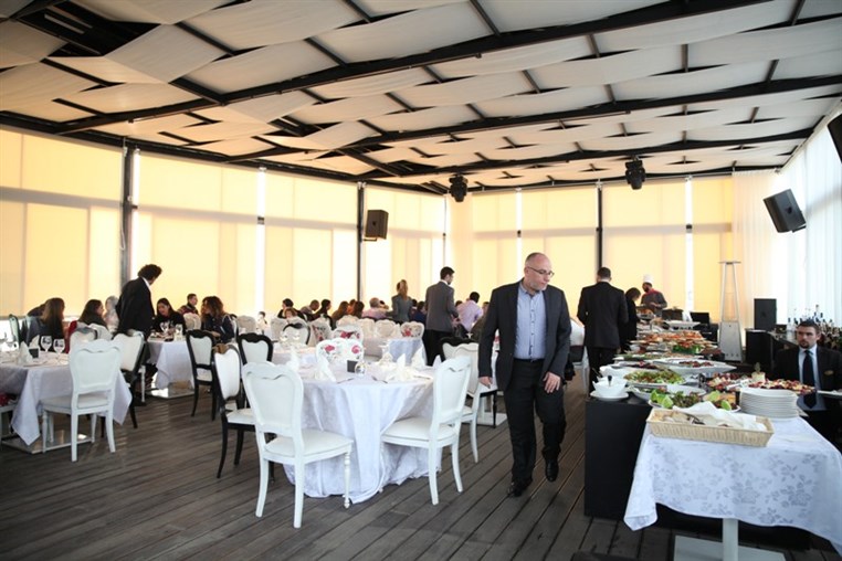 Christmas Buffet at Monte Cassino